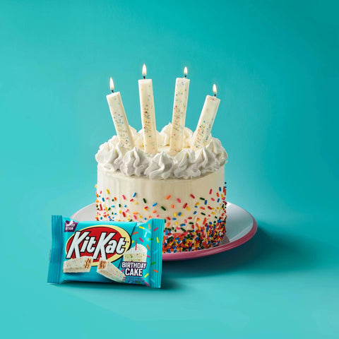 KitKat Bolo de Aniversário - GomaGoma